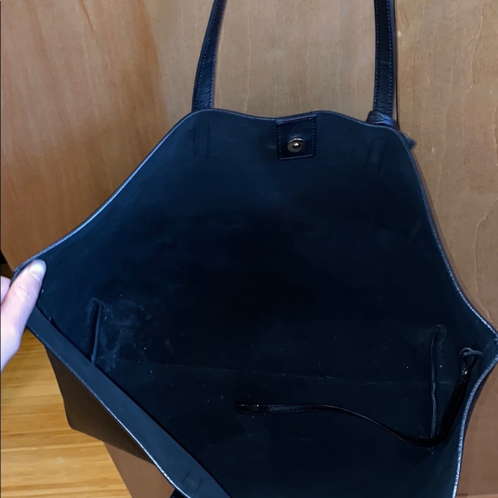 Yves Saint Laurent Tote Bag (In Original Box) - Picture 7 of 8